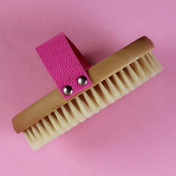 Tone and Glow Body Brush